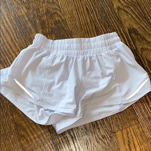 Lululemon Hotty Hot Short II